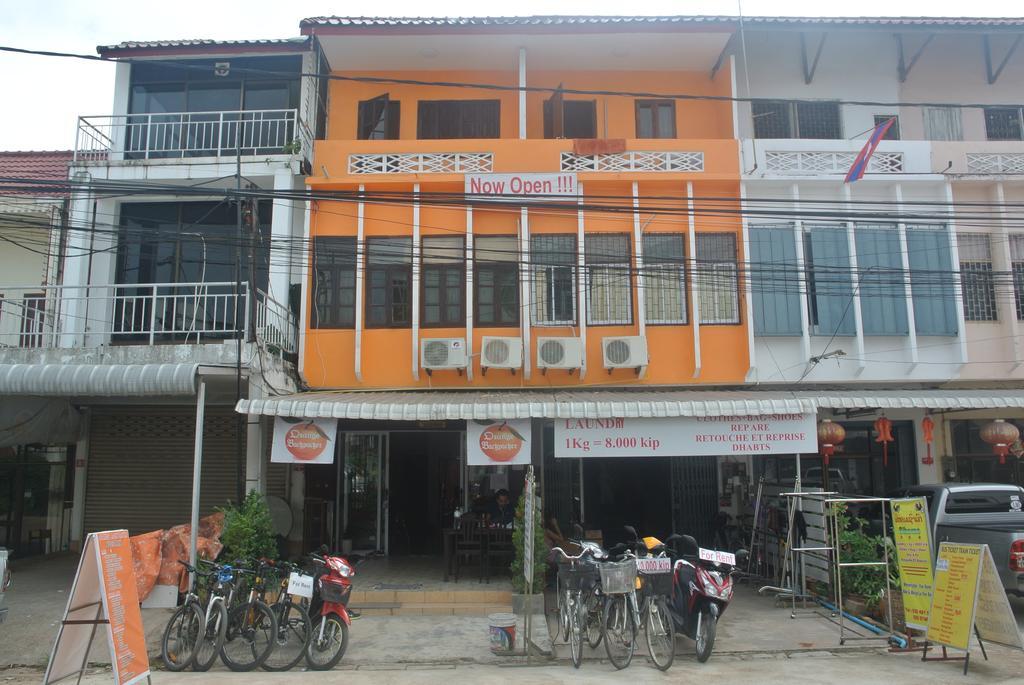 Orange Backpacker Hostel Vientiane Eksteriør bilde