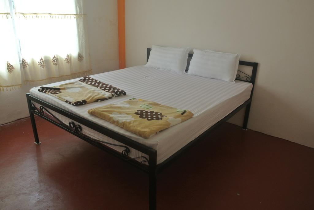 Orange Backpacker Hostel Vientiane Rom bilde