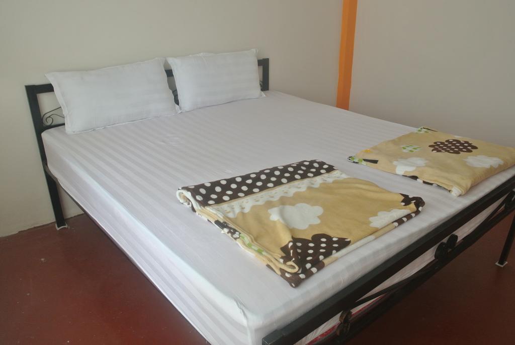 Orange Backpacker Hostel Vientiane Rom bilde
