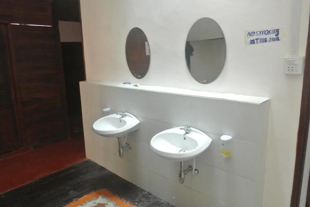 Orange Backpacker Hostel Vientiane Eksteriør bilde